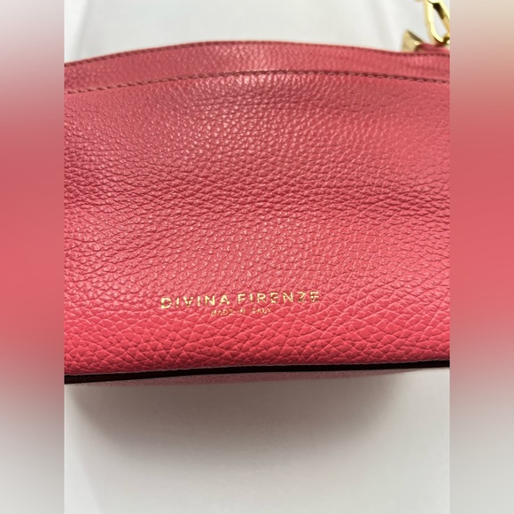 DIVINA FIRENZE
Made in Italy leather pink bag Triple Compartment crossbody - Picture 2 of 13